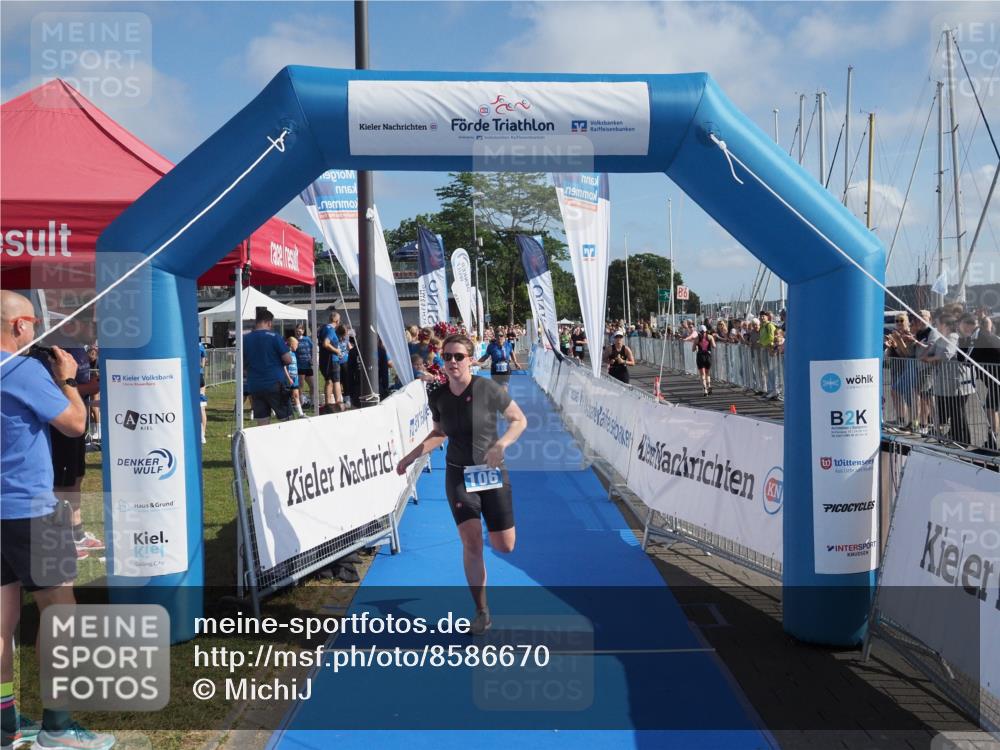 17.08.2025 - KN Förde Triathlon 2025 MichiJ http://msf.ph/oto/8586670 17.08.2025 10:26:18 Laufen 106, 110 meine-sportfotos.de