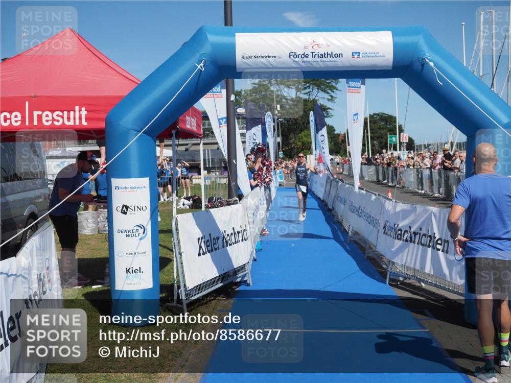 17.08.2025 - KN Förde Triathlon 2025 MichiJ http://msf.ph/oto/8586677 17.08.2025 13:28:22 Laufen 408 meine-sportfotos.de