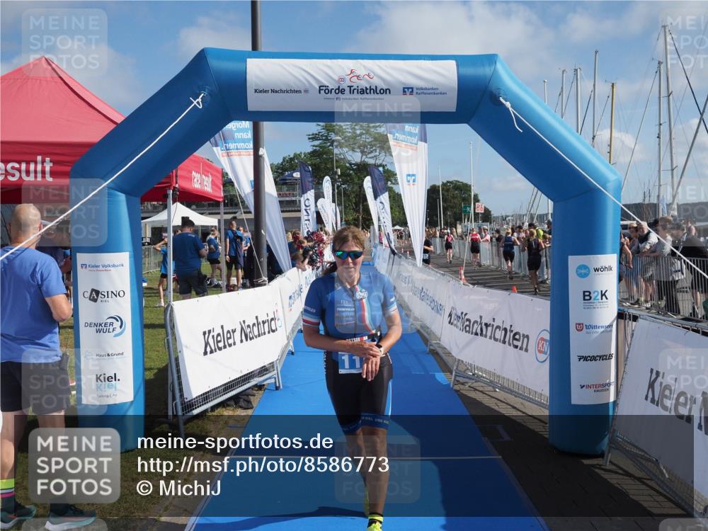 17.08.2025 - KN Förde Triathlon 2025 MichiJ http://msf.ph/oto/8586773 17.08.2025 10:26:23 Laufen 106, 110 meine-sportfotos.de