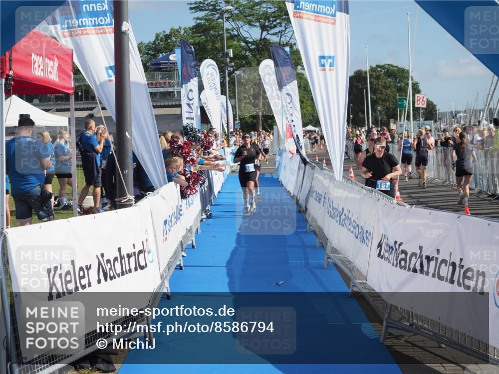 17.08.2025 - KN Förde Triathlon 2025 MichiJ http://msf.ph/oto/8586794 17.08.2025 10:26:26 Laufen 110, 166, 168 meine-sportfotos.de