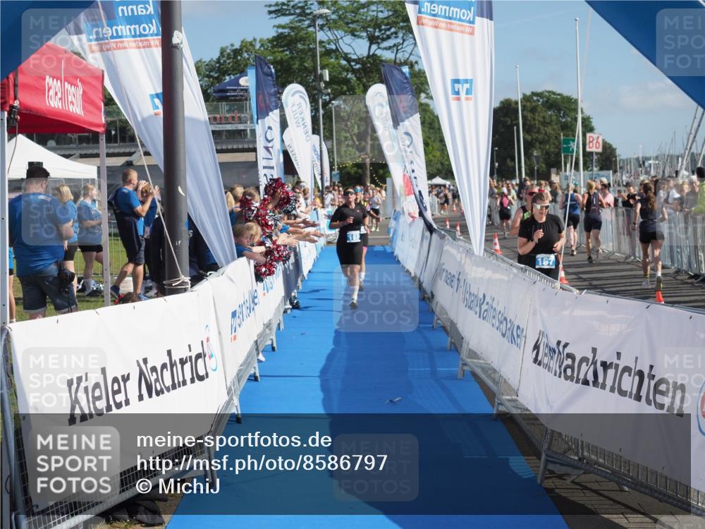 17.08.2025 - KN Förde Triathlon 2025 MichiJ http://msf.ph/oto/8586797 17.08.2025 10:26:26 Laufen 110, 166, 168 meine-sportfotos.de