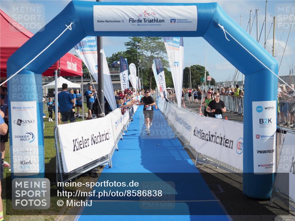 17.08.2025 - KN Förde Triathlon 2025 MichiJ http://msf.ph/oto/8586838 17.08.2025 10:26:28 Laufen 110, 166, 168 meine-sportfotos.de