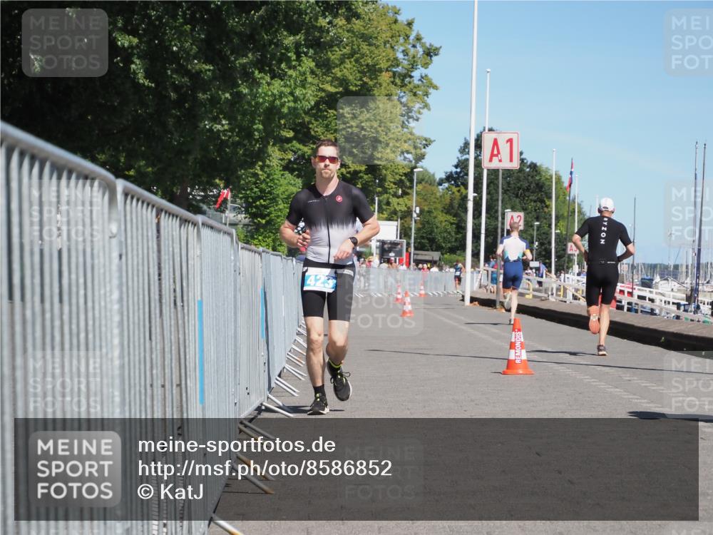 17.08.2025 - KN Förde Triathlon 2025 KatJ http://msf.ph/oto/8586852 17.08.2025 13:29:07 Laufen 423, 442 meine-sportfotos.de