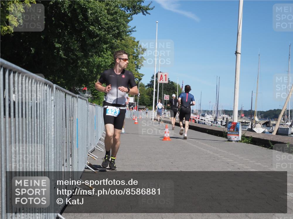 17.08.2025 - KN Förde Triathlon 2025 KatJ http://msf.ph/oto/8586881 17.08.2025 13:29:09 Laufen 423, 442 meine-sportfotos.de