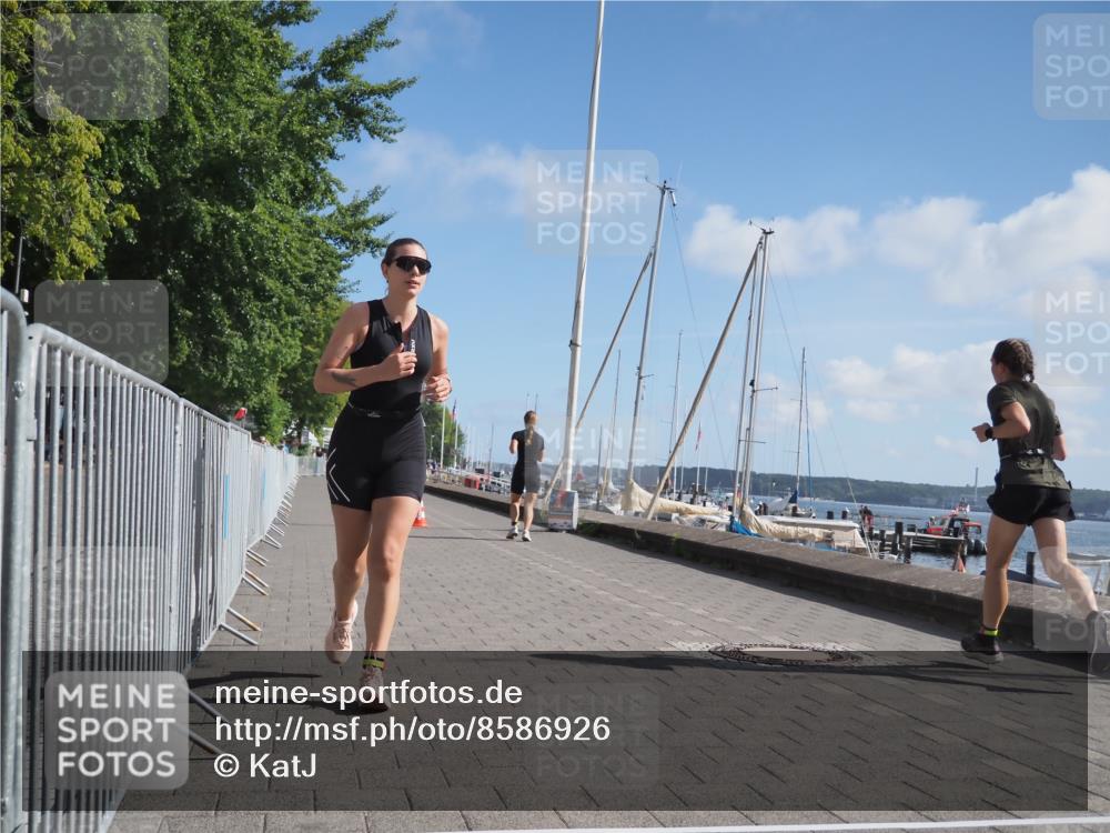 17.08.2025 - KN Förde Triathlon 2025 KatJ http://msf.ph/oto/8586926 17.08.2025 10:36:12 Laufen 248 meine-sportfotos.de