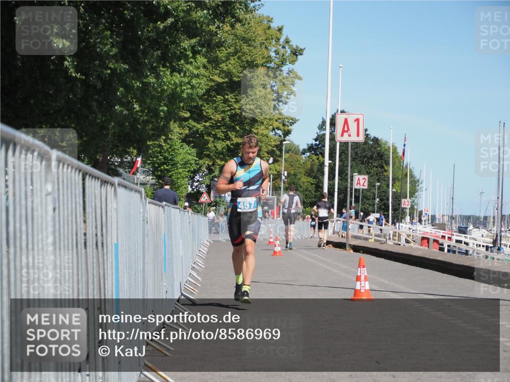 17.08.2025 - KN Förde Triathlon 2025 KatJ http://msf.ph/oto/8586969 17.08.2025 13:29:33 Laufen 457 meine-sportfotos.de