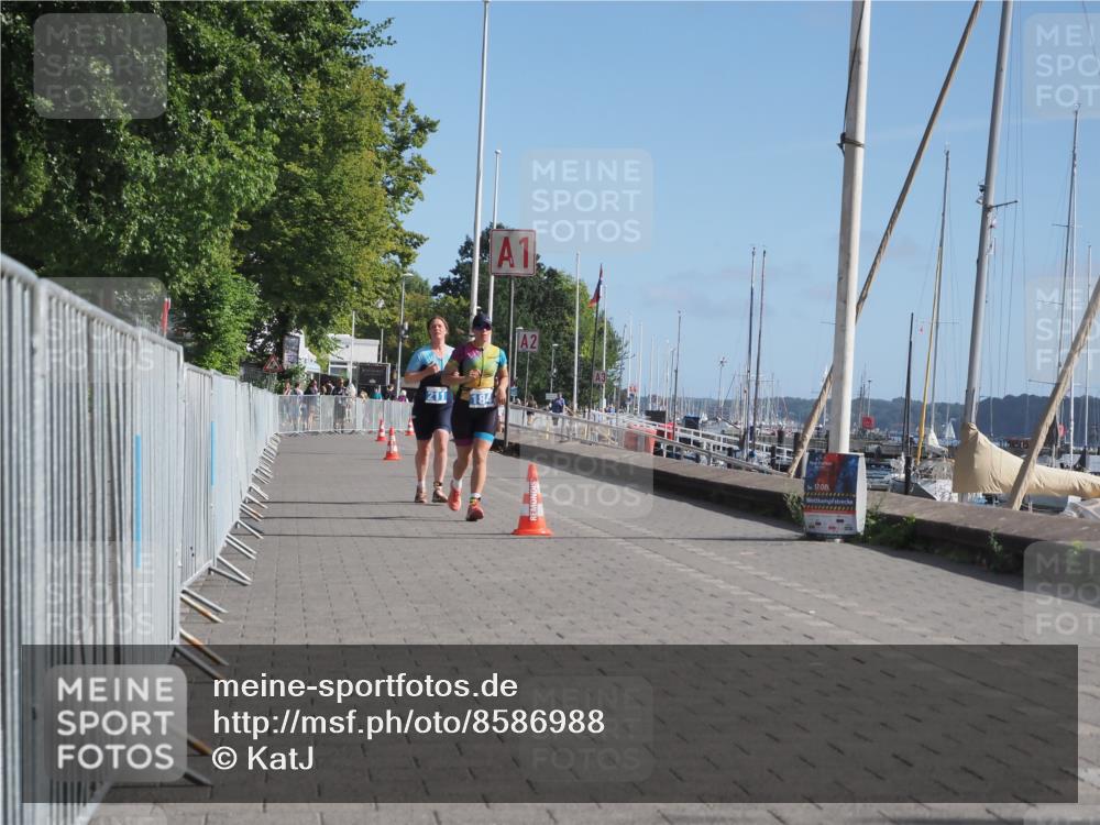 17.08.2025 - KN Förde Triathlon 2025 KatJ http://msf.ph/oto/8586988 17.08.2025 10:36:53 Laufen 184, 211 meine-sportfotos.de
