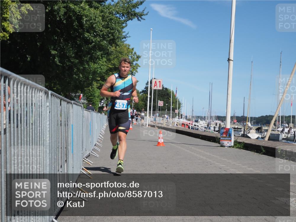 17.08.2025 - KN Förde Triathlon 2025 KatJ http://msf.ph/oto/8587013 17.08.2025 13:29:35 Laufen 457 meine-sportfotos.de