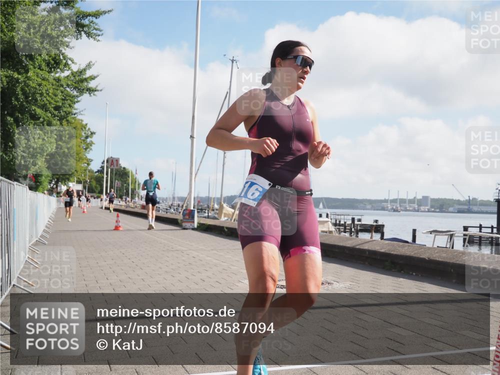 17.08.2025 - KN Förde Triathlon 2025 KatJ http://msf.ph/oto/8587094 17.08.2025 10:12:11 Laufen 116, 250 meine-sportfotos.de