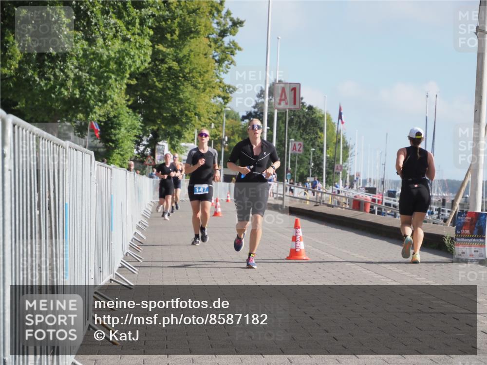 17.08.2025 - KN Förde Triathlon 2025 KatJ http://msf.ph/oto/8587182 17.08.2025 10:12:28 Laufen 125, 147 meine-sportfotos.de