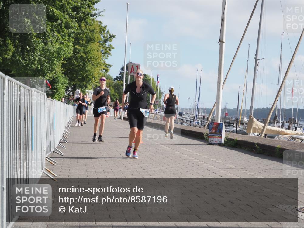 17.08.2025 - KN Förde Triathlon 2025 KatJ http://msf.ph/oto/8587196 17.08.2025 10:12:30 Laufen 125, 147 meine-sportfotos.de