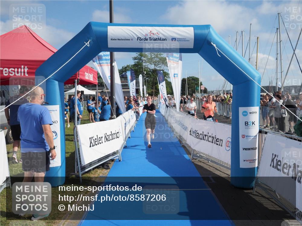 17.08.2025 - KN Förde Triathlon 2025 MichiJ http://msf.ph/oto/8587206 17.08.2025 10:27:18 Laufen 126 meine-sportfotos.de