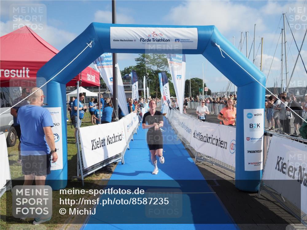 17.08.2025 - KN Förde Triathlon 2025 MichiJ http://msf.ph/oto/8587235 17.08.2025 10:27:18 Laufen 126 meine-sportfotos.de