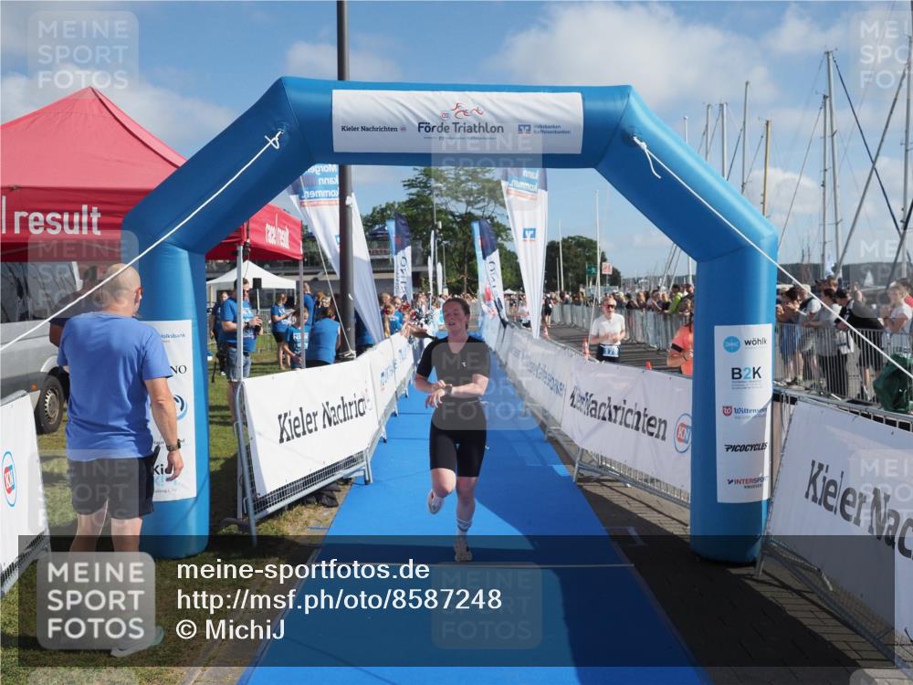 17.08.2025 - KN Förde Triathlon 2025 MichiJ http://msf.ph/oto/8587248 17.08.2025 10:27:19 Laufen 126 meine-sportfotos.de