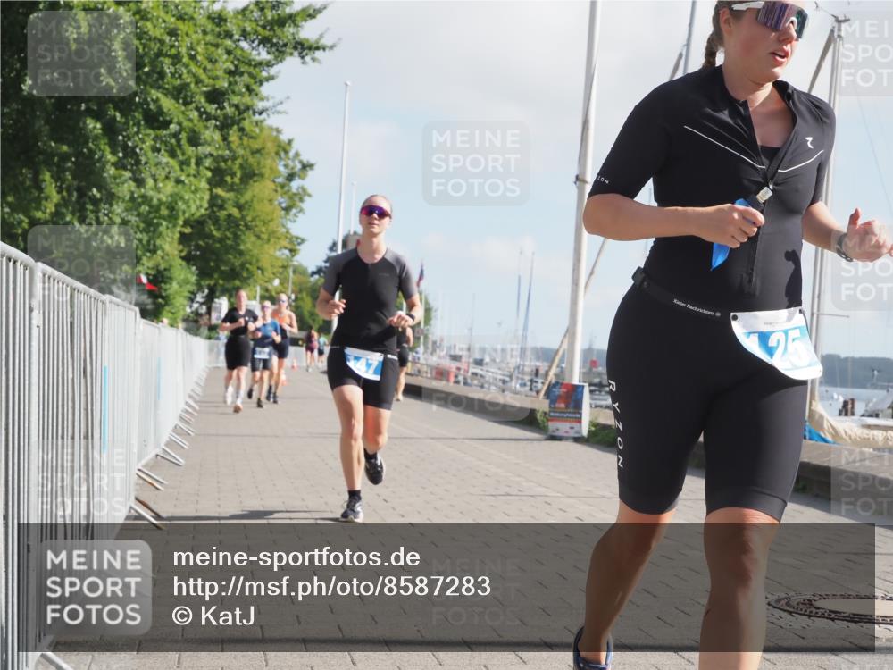 17.08.2025 - KN Förde Triathlon 2025 KatJ http://msf.ph/oto/8587283 17.08.2025 10:12:33 Laufen 125, 126, 147, 148, 158 meine-sportfotos.de