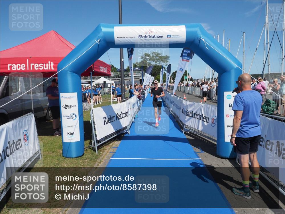 17.08.2025 - KN Förde Triathlon 2025 MichiJ http://msf.ph/oto/8587398 17.08.2025 13:41:54 Laufen 417 meine-sportfotos.de