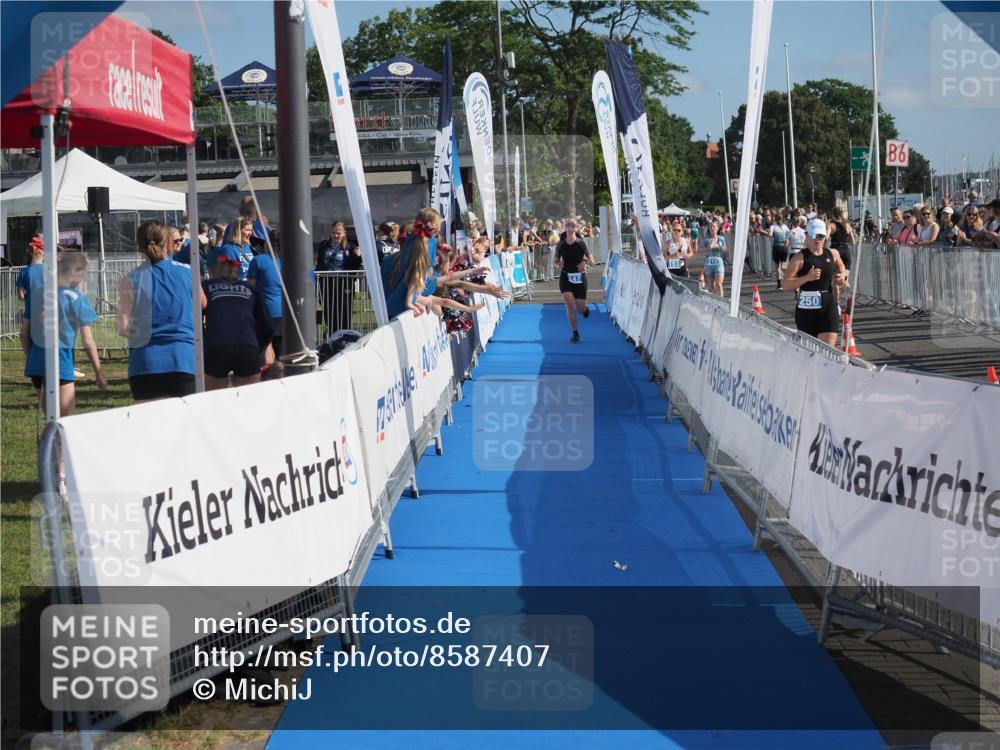 17.08.2025 - KN Förde Triathlon 2025 MichiJ http://msf.ph/oto/8587407 17.08.2025 10:27:47 Laufen 148 meine-sportfotos.de
