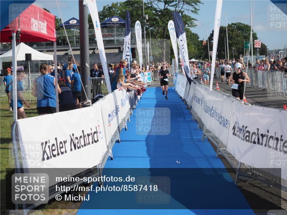 17.08.2025 - KN Förde Triathlon 2025 MichiJ http://msf.ph/oto/8587418 17.08.2025 10:27:47 Laufen 148 meine-sportfotos.de