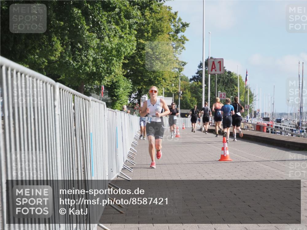 17.08.2025 - KN Förde Triathlon 2025 KatJ http://msf.ph/oto/8587421 17.08.2025 10:12:54 Laufen 153 meine-sportfotos.de
