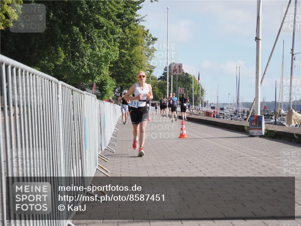 17.08.2025 - KN Förde Triathlon 2025 KatJ http://msf.ph/oto/8587451 17.08.2025 10:12:56 Laufen 153, 168 meine-sportfotos.de