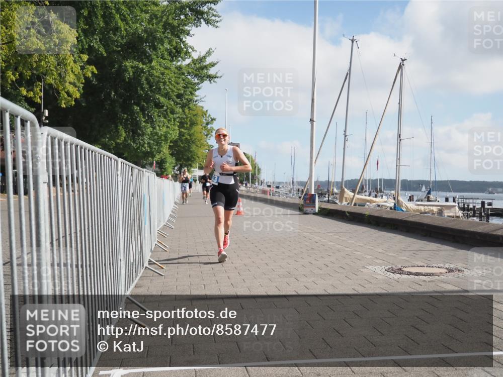 17.08.2025 - KN Förde Triathlon 2025 KatJ http://msf.ph/oto/8587477 17.08.2025 10:12:57 Laufen 153, 168 meine-sportfotos.de