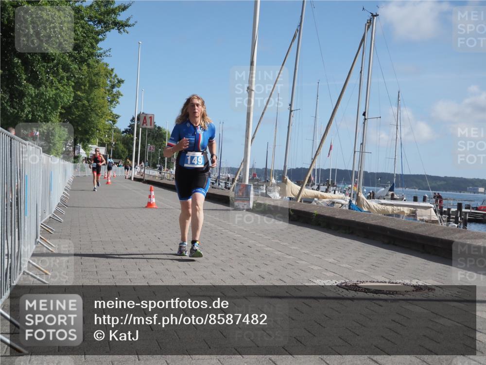 17.08.2025 - KN Förde Triathlon 2025 KatJ http://msf.ph/oto/8587482 17.08.2025 10:37:26 Laufen 149, 237 meine-sportfotos.de
