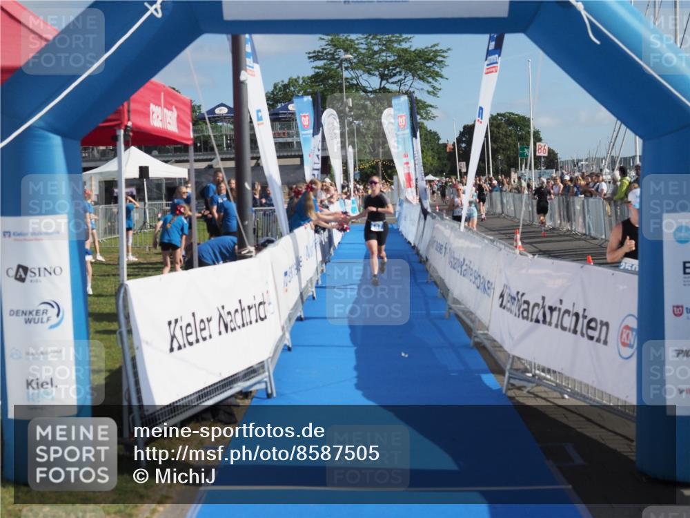 17.08.2025 - KN Förde Triathlon 2025 MichiJ http://msf.ph/oto/8587505 17.08.2025 10:27:50 Laufen 147, 148 meine-sportfotos.de