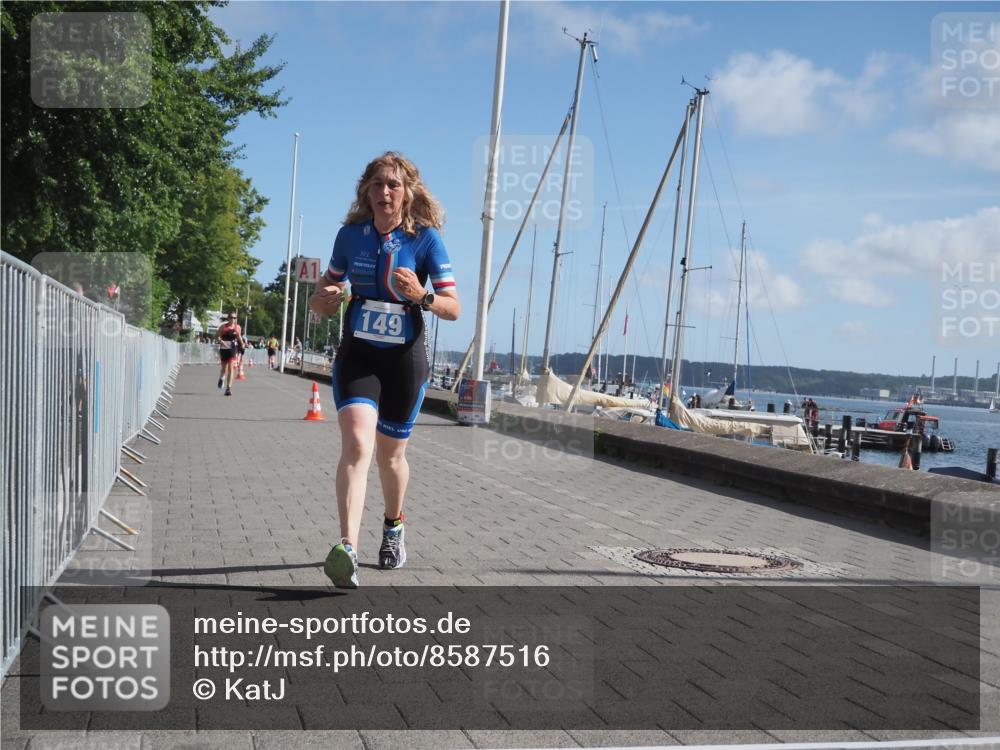 17.08.2025 - KN Förde Triathlon 2025 KatJ http://msf.ph/oto/8587516 17.08.2025 10:37:27 Laufen 149, 237 meine-sportfotos.de