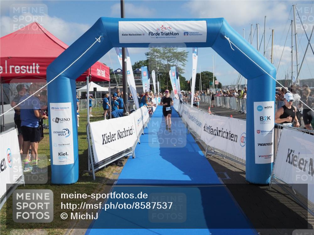 17.08.2025 - KN Förde Triathlon 2025 MichiJ http://msf.ph/oto/8587537 17.08.2025 10:27:51 Laufen 147 meine-sportfotos.de