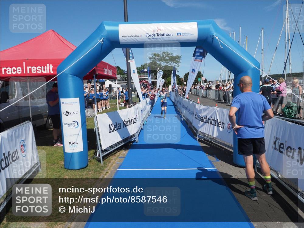 17.08.2025 - KN Förde Triathlon 2025 MichiJ http://msf.ph/oto/8587546 17.08.2025 13:42:14 Laufen 402 meine-sportfotos.de