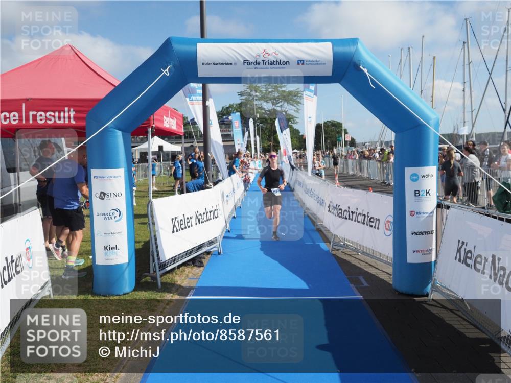 17.08.2025 - KN Förde Triathlon 2025 MichiJ http://msf.ph/oto/8587561 17.08.2025 10:27:52 Laufen 147 meine-sportfotos.de