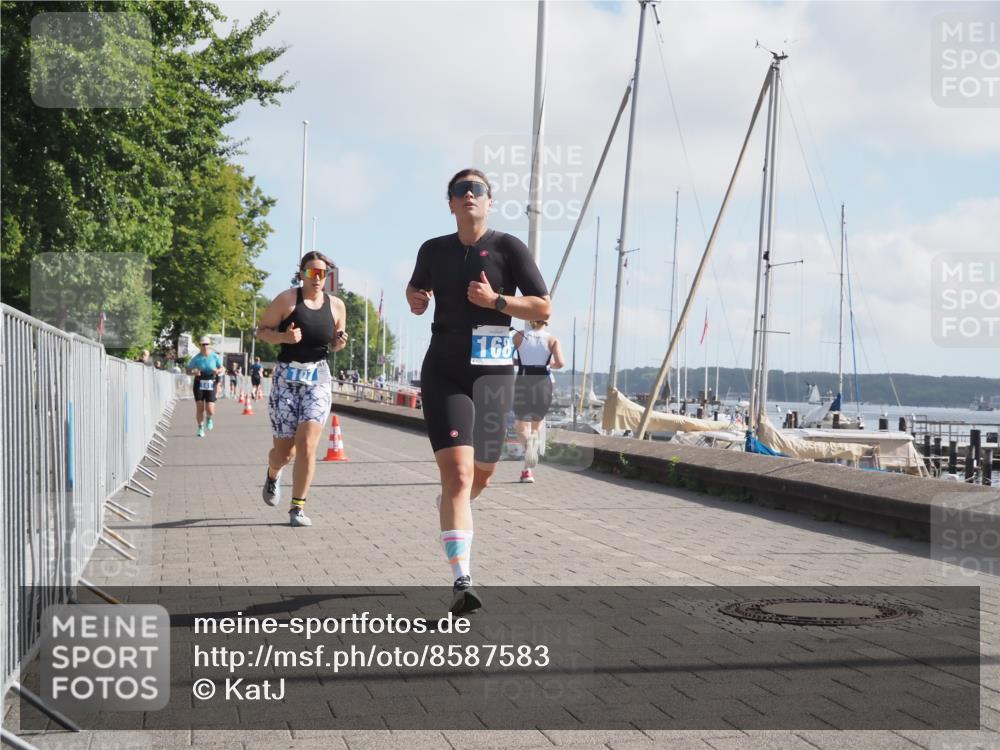 17.08.2025 - KN Förde Triathlon 2025 KatJ http://msf.ph/oto/8587583 17.08.2025 10:13:05 Laufen 107, 141, 168 meine-sportfotos.de