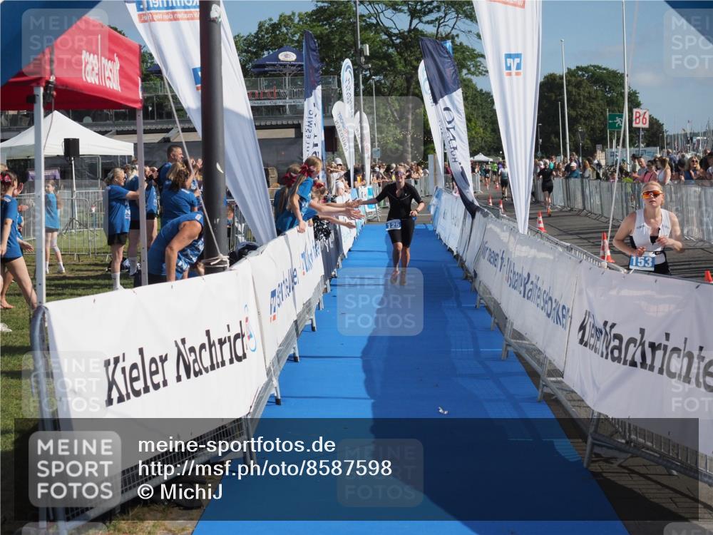 17.08.2025 - KN Förde Triathlon 2025 MichiJ http://msf.ph/oto/8587598 17.08.2025 10:27:55 Laufen 147 meine-sportfotos.de