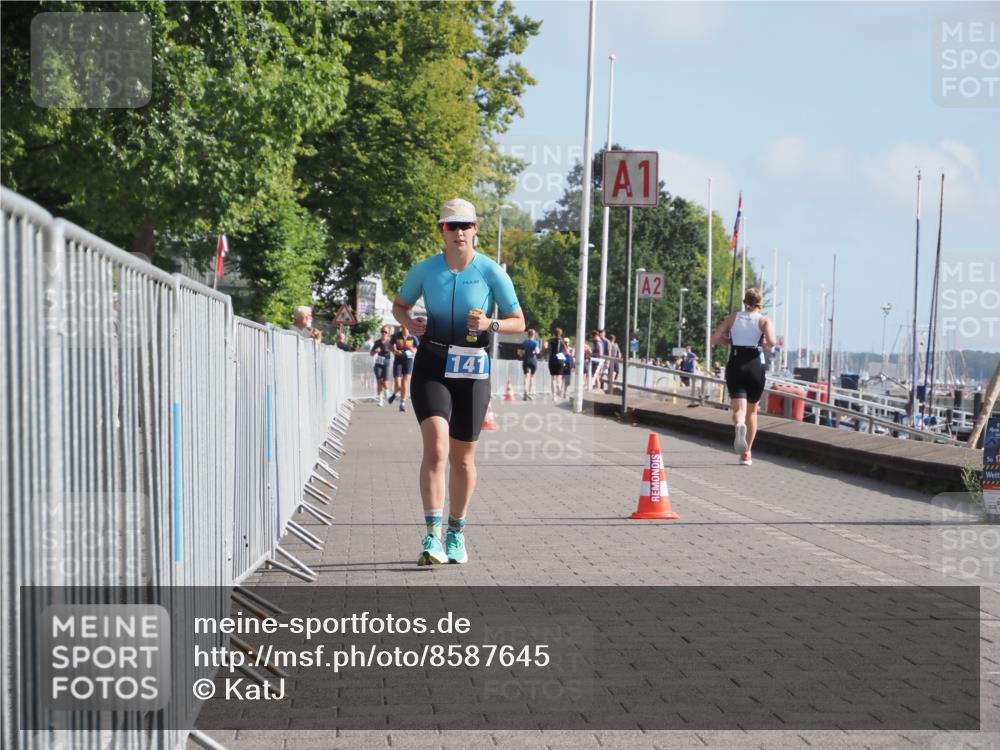 17.08.2025 - KN Förde Triathlon 2025 KatJ http://msf.ph/oto/8587645 17.08.2025 10:13:09 Laufen 107, 141 meine-sportfotos.de