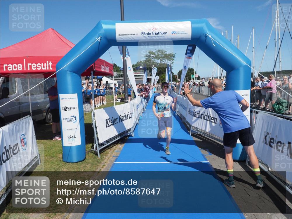 17.08.2025 - KN Förde Triathlon 2025 MichiJ http://msf.ph/oto/8587647 17.08.2025 13:42:16 Laufen 402 meine-sportfotos.de