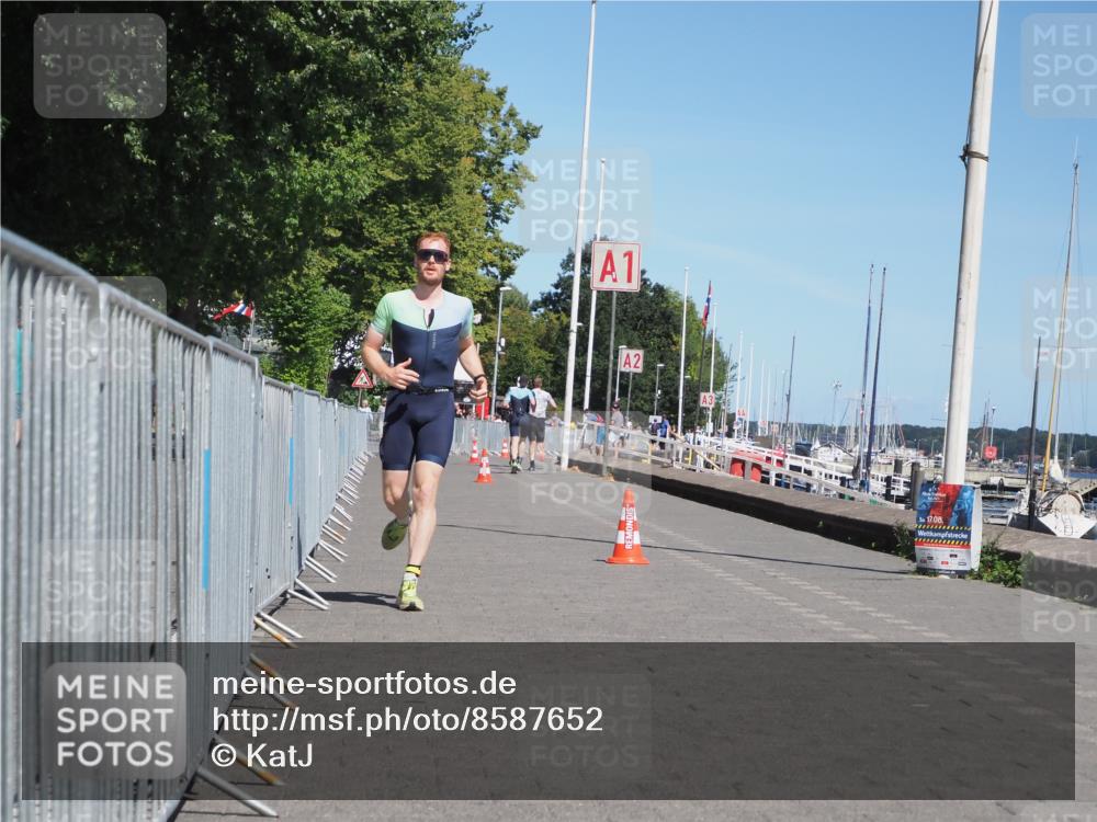 17.08.2025 - KN Förde Triathlon 2025 KatJ http://msf.ph/oto/8587652 17.08.2025 13:30:54 Laufen 434, 450 meine-sportfotos.de