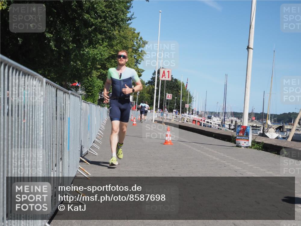 17.08.2025 - KN Förde Triathlon 2025 KatJ http://msf.ph/oto/8587698 17.08.2025 13:30:55 Laufen 450 meine-sportfotos.de