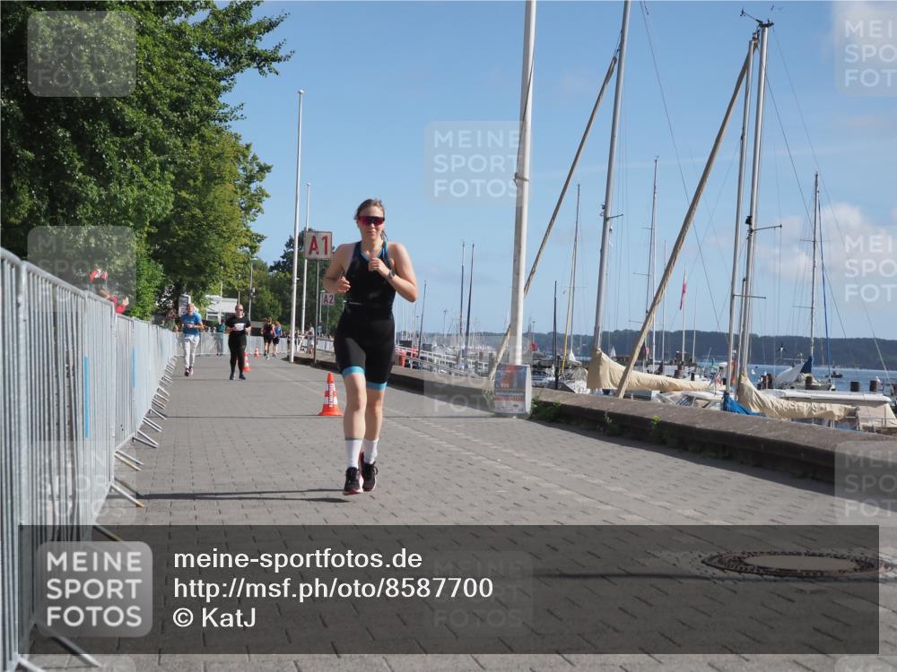 17.08.2025 - KN Förde Triathlon 2025 KatJ http://msf.ph/oto/8587700 17.08.2025 10:38:00 Laufen 174 meine-sportfotos.de