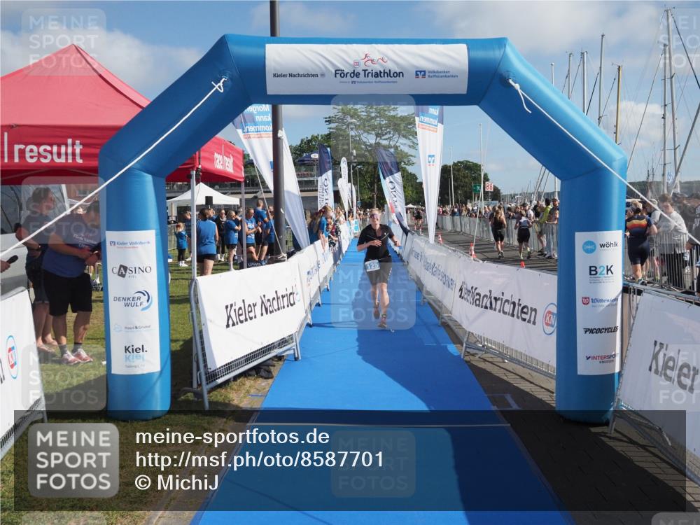 17.08.2025 - KN Förde Triathlon 2025 MichiJ http://msf.ph/oto/8587701 17.08.2025 10:27:59 Laufen 125, 147 meine-sportfotos.de