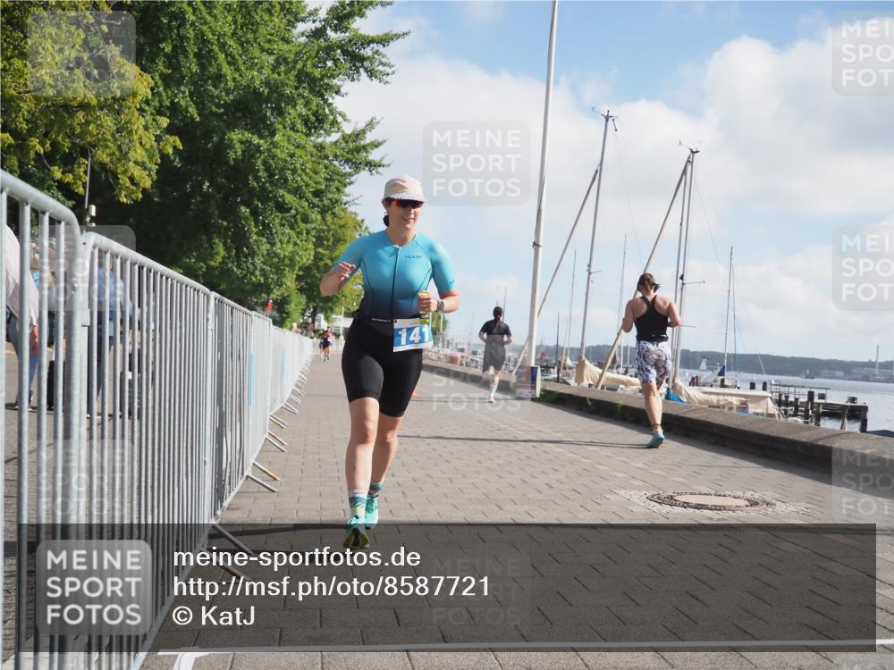 17.08.2025 - KN Förde Triathlon 2025 KatJ http://msf.ph/oto/8587721 17.08.2025 10:13:13 Laufen 141 meine-sportfotos.de