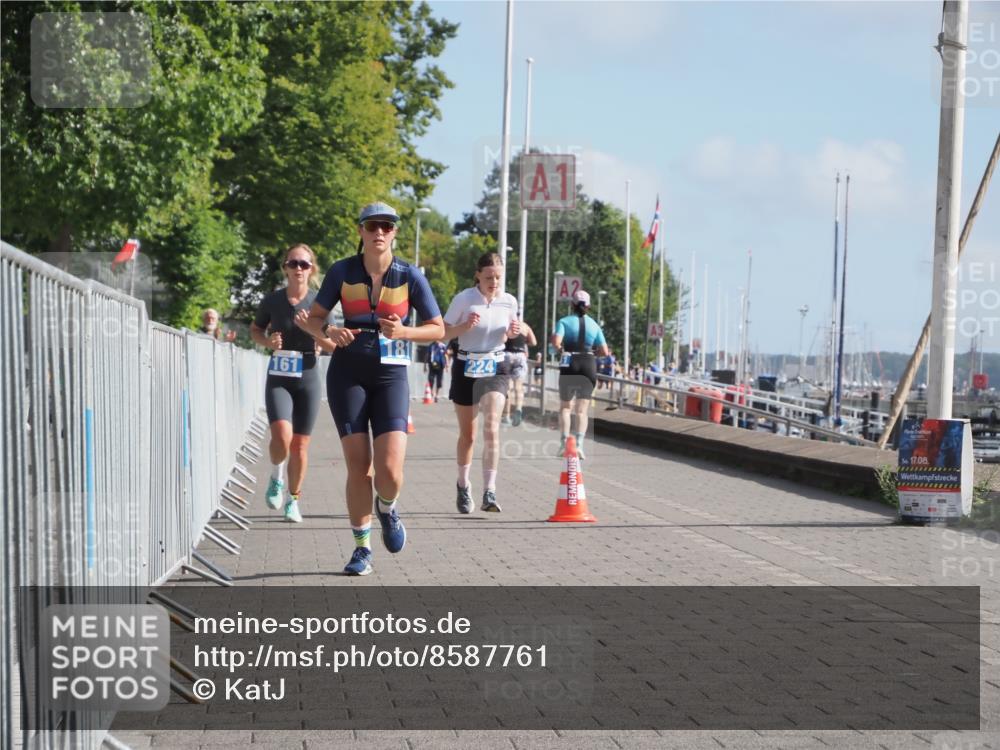 17.08.2025 - KN Förde Triathlon 2025 KatJ http://msf.ph/oto/8587761 17.08.2025 10:13:26 Laufen 161, 181, 224 meine-sportfotos.de