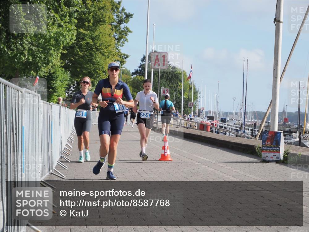 17.08.2025 - KN Förde Triathlon 2025 KatJ http://msf.ph/oto/8587768 17.08.2025 10:13:27 Laufen 161, 181, 224 meine-sportfotos.de