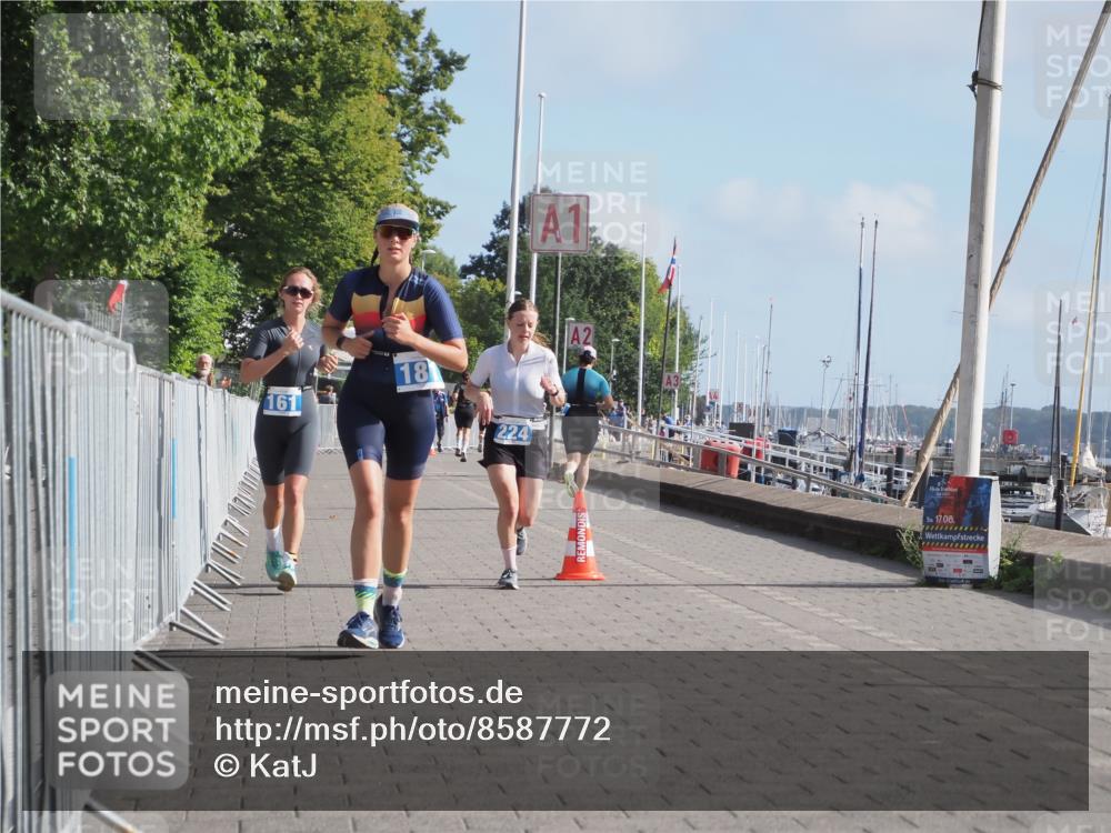 17.08.2025 - KN Förde Triathlon 2025 KatJ http://msf.ph/oto/8587772 17.08.2025 10:13:27 Laufen 161, 181, 224 meine-sportfotos.de