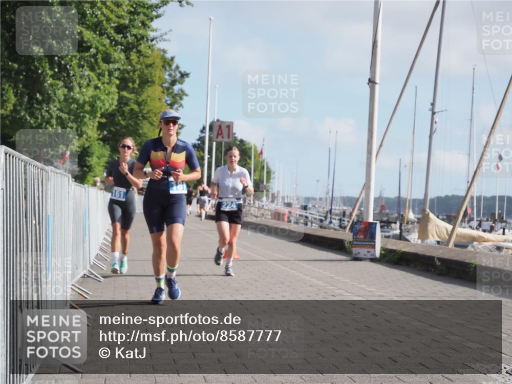 17.08.2025 - KN Förde Triathlon 2025 KatJ http://msf.ph/oto/8587777 17.08.2025 10:13:28 Laufen 161, 181, 224 meine-sportfotos.de