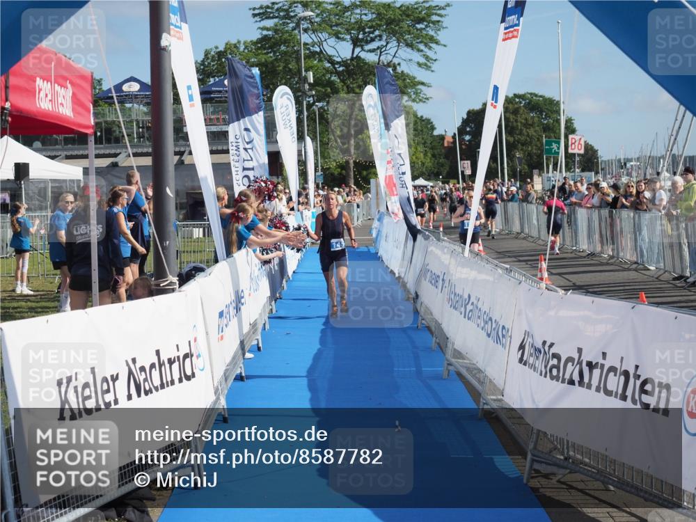 17.08.2025 - KN Förde Triathlon 2025 MichiJ http://msf.ph/oto/8587782 17.08.2025 10:28:12 Laufen 145 meine-sportfotos.de