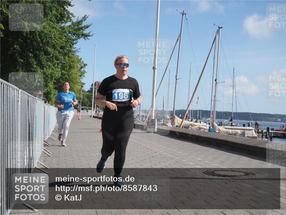 17.08.2025 - KN Förde Triathlon 2025 KatJ http://msf.ph/oto/8587843 17.08.2025 10:38:12 Laufen 169, 196 meine-sportfotos.de
