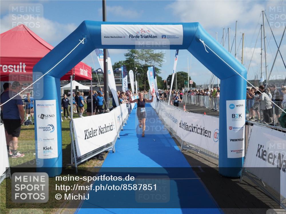 17.08.2025 - KN Förde Triathlon 2025 MichiJ http://msf.ph/oto/8587851 17.08.2025 10:28:14 Laufen 145 meine-sportfotos.de