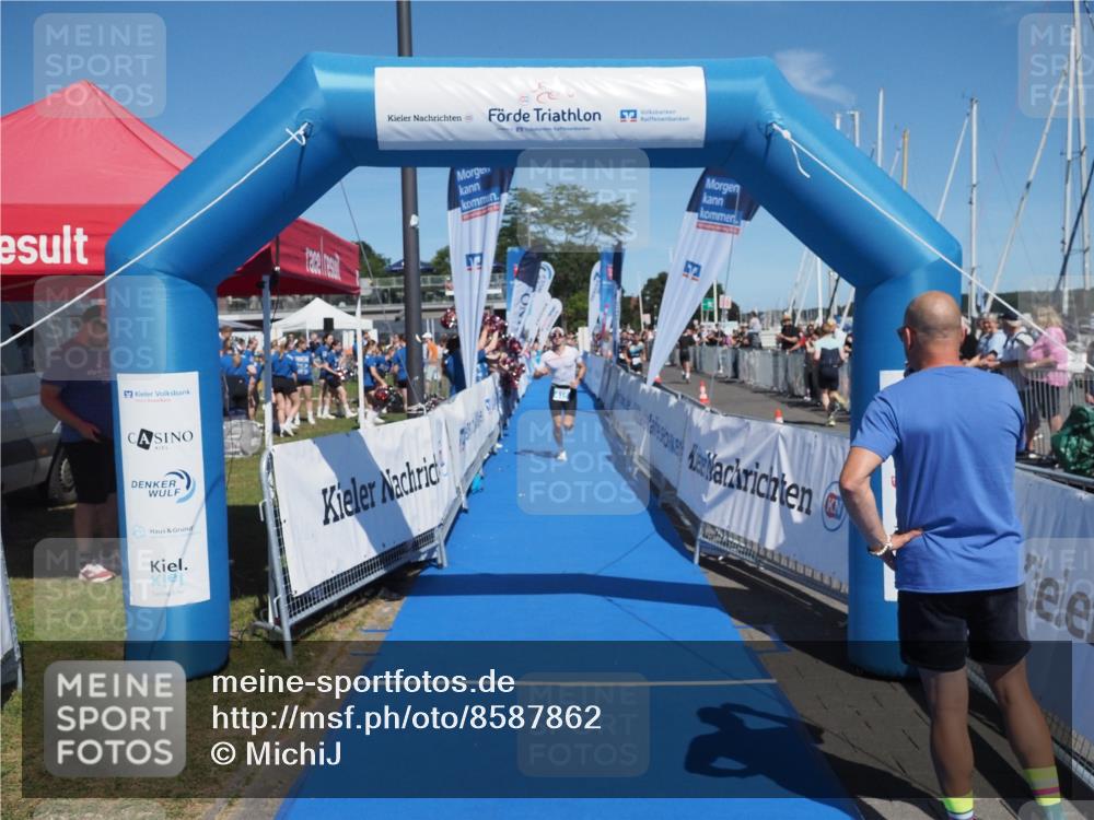 17.08.2025 - KN Förde Triathlon 2025 MichiJ http://msf.ph/oto/8587862 17.08.2025 13:42:41 Laufen 415, 419 meine-sportfotos.de