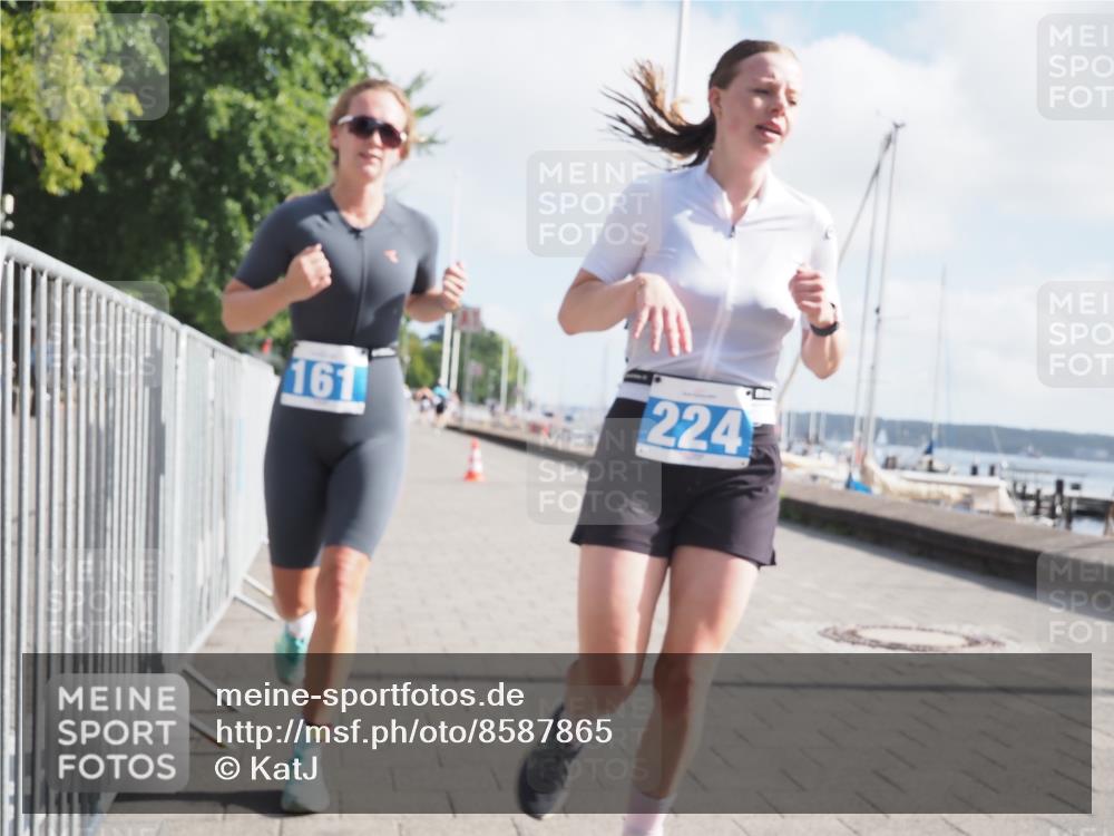17.08.2025 - KN Förde Triathlon 2025 KatJ http://msf.ph/oto/8587865 17.08.2025 10:13:32 Laufen 161, 181, 224 meine-sportfotos.de