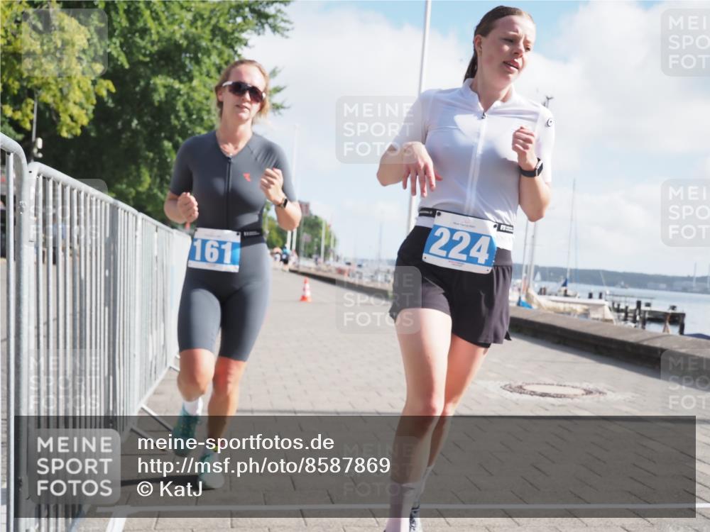 17.08.2025 - KN Förde Triathlon 2025 KatJ http://msf.ph/oto/8587869 17.08.2025 10:13:32 Laufen 161, 181, 224 meine-sportfotos.de
